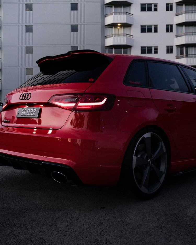MODSDIRECT | Rear Wiper Delete - 'M' Style (Audi/VW) - ModsDirect
