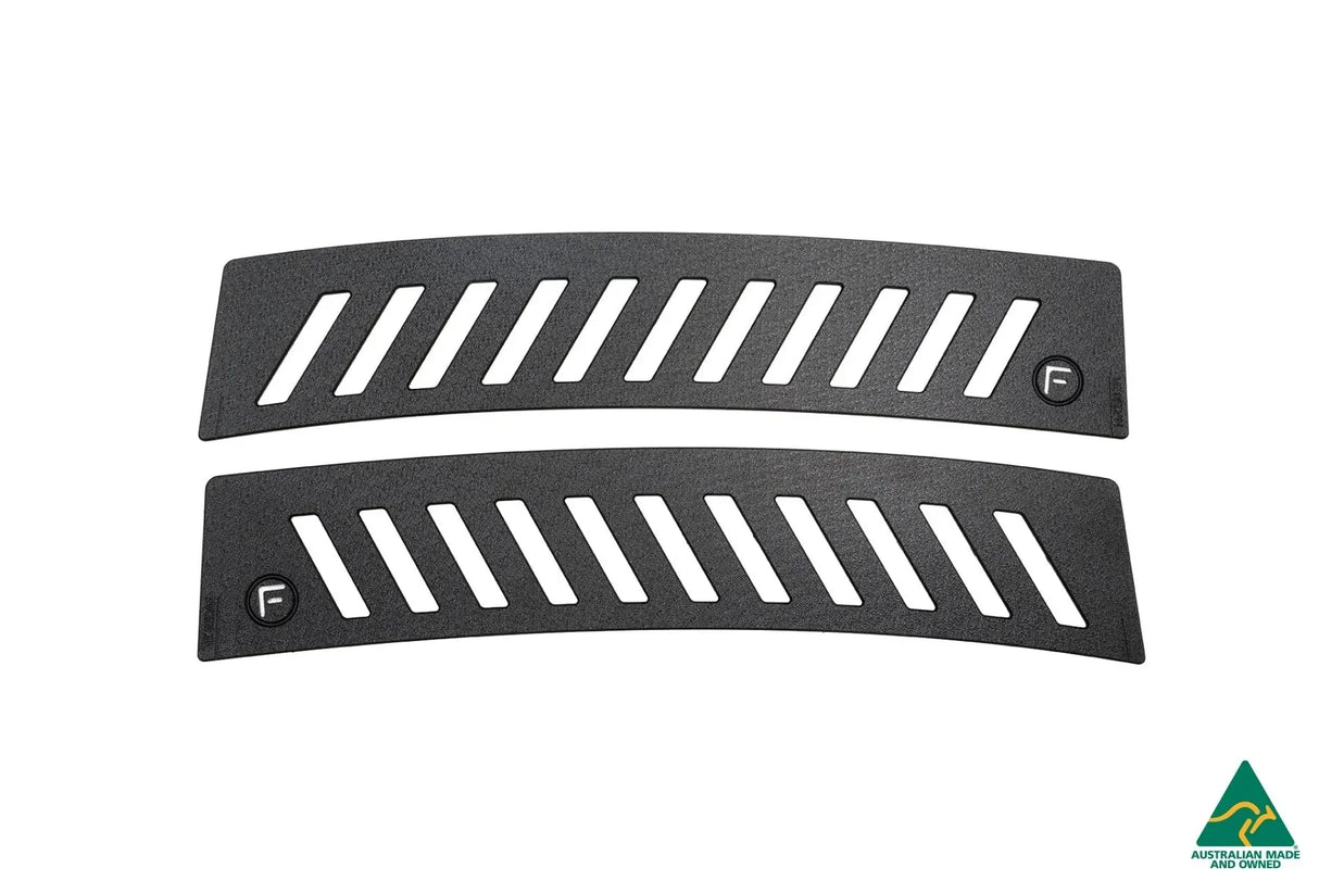 VF Commodore Sedan Rear Window Vents (Pair) - ModsDirect