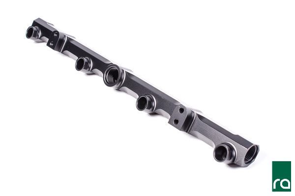 Radium Fuel Rails - GM LS7 Engine