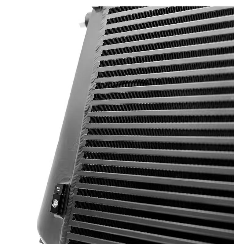 RacingLine Intercooler Kit / MQB / EA888.4 2.0 TSI inc Wired Boost Hoses