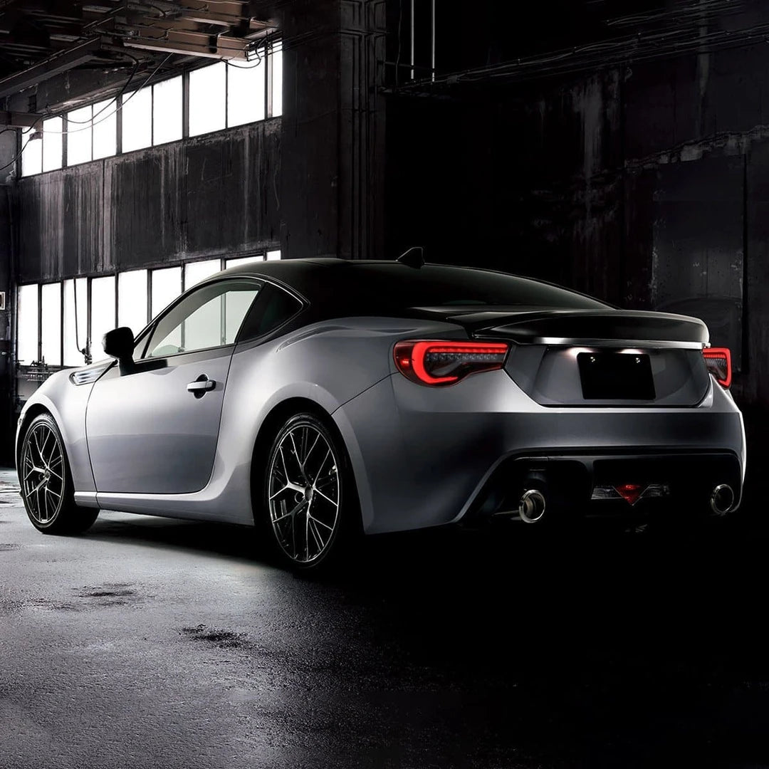 Vland | Sequential LED Tail Lights - ModsDirect