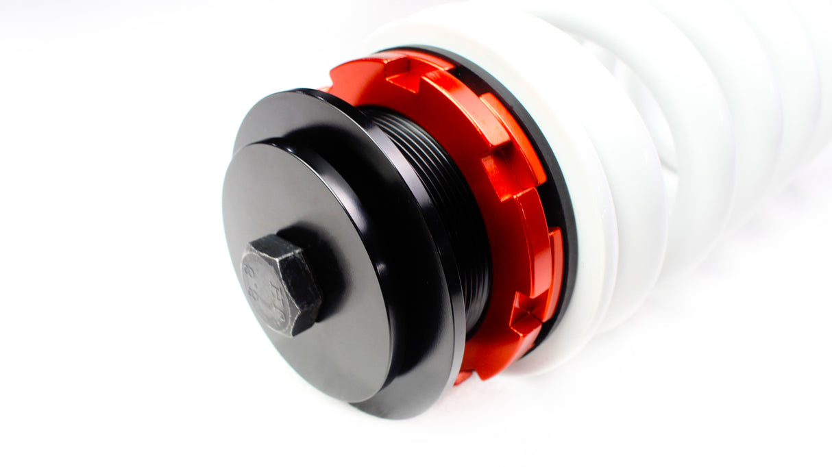 DGR Coilovers | RC Racing Series (Mercedes Benz S124 Estate)