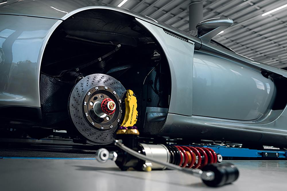 Coilover kit V5 (Porsche Carrera GT Edition) w. HLS 4 Hydraulik Liftsystem - ModsDirect