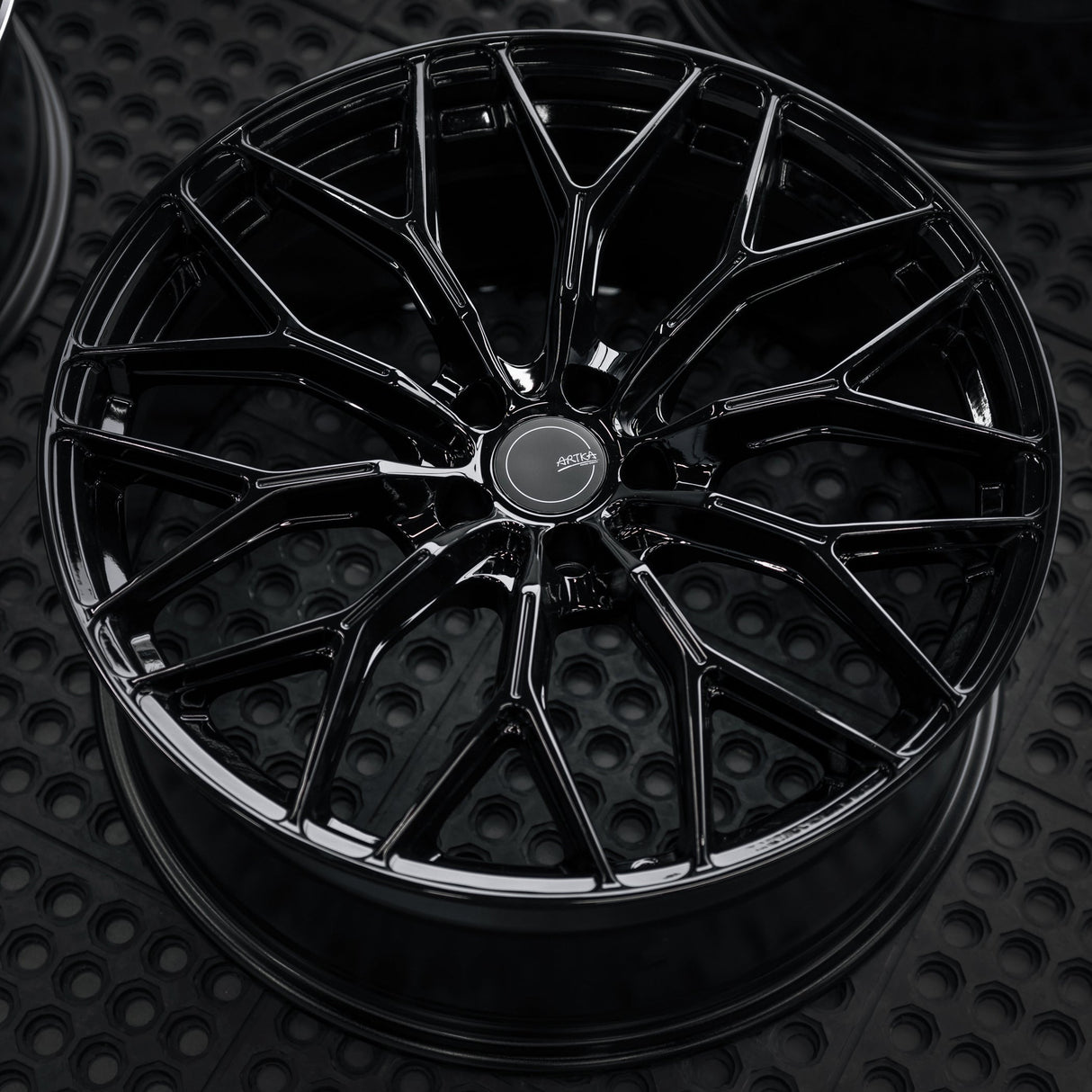 Artka Flow Form Wheels RF806