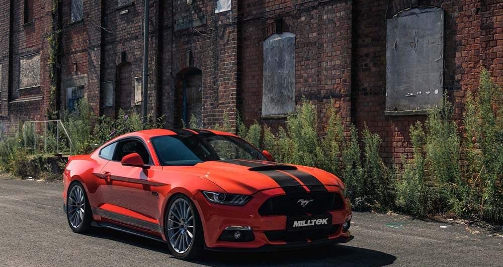 MILLTEK Cat-back – Ford Mustang V8 GT - Resonated - Quad GT-90 / Roush Rear Valance - Titanium